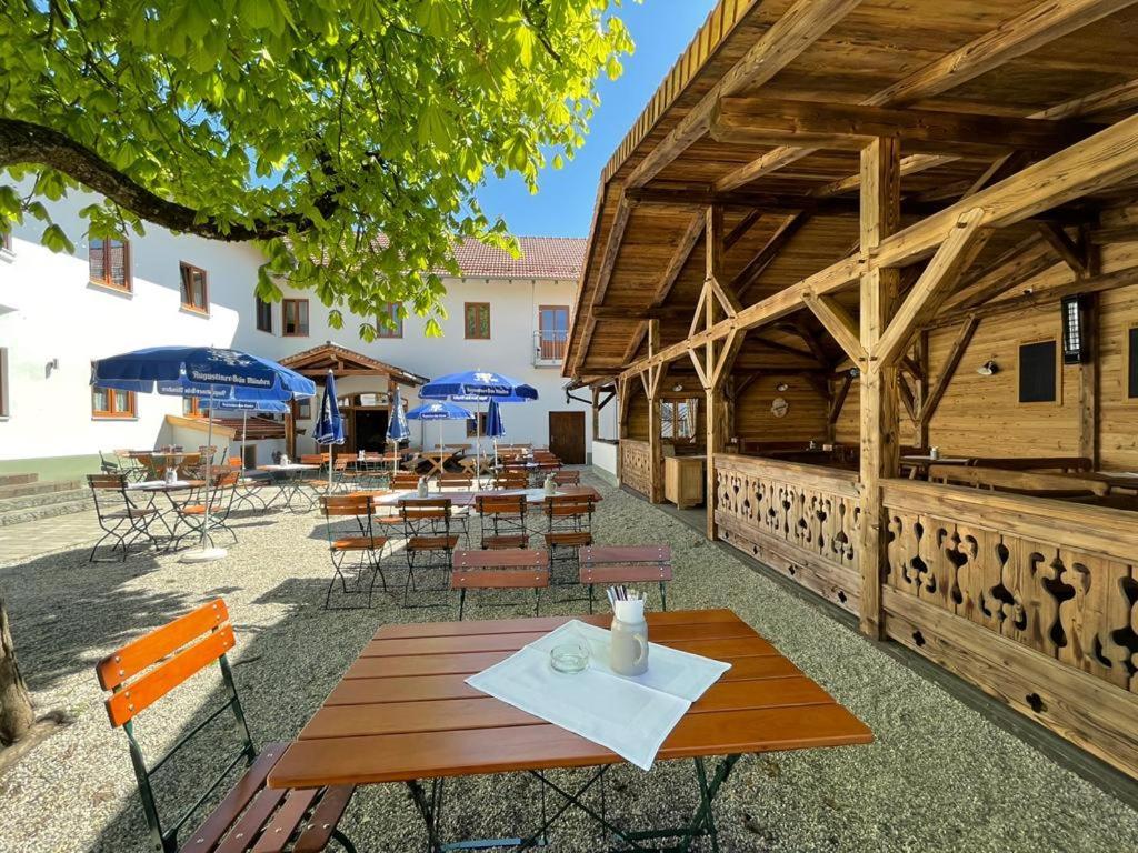 Landgasthaus Zur Linde Pleiskirchen Eksteriør billede