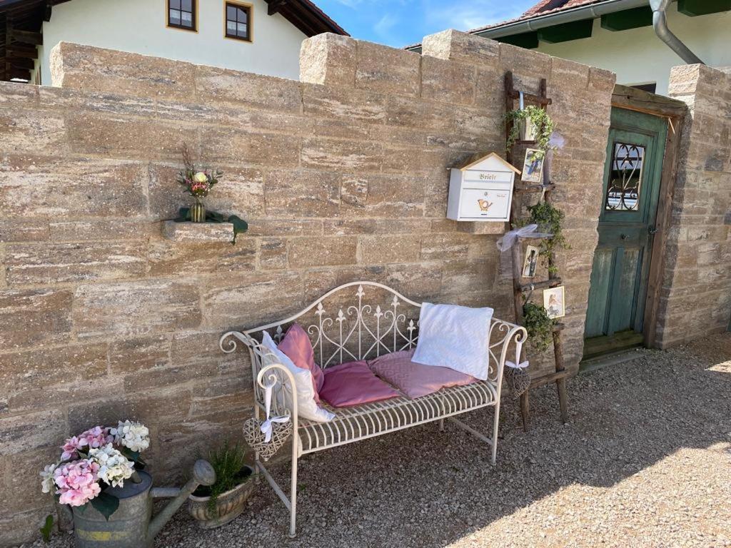 Landgasthaus Zur Linde Pleiskirchen Eksteriør billede